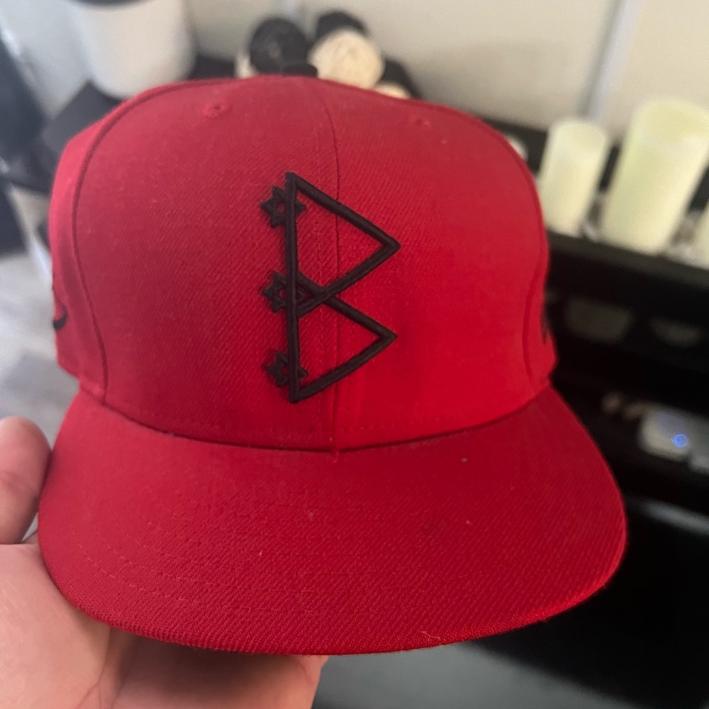 Black Scale fitted new era hat
